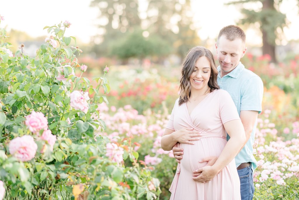 San Jose Rose Garden Pregmnancy Announcement Photoshoot