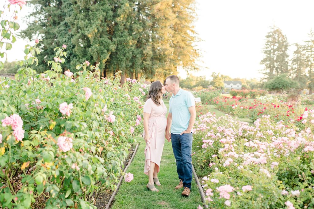 San Jose Rose Garden Pregmnancy Announcement Photoshoot