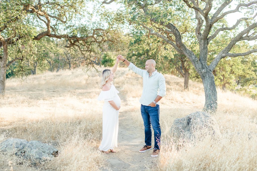 San Jose Summer Maternity session in White Dress