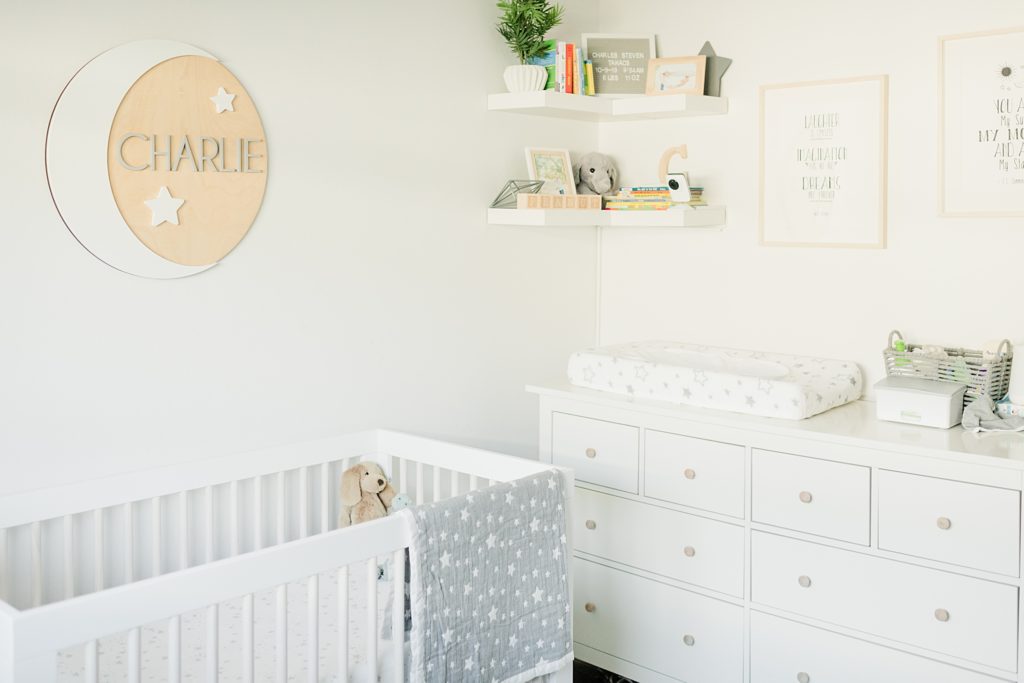 Los Gatos Light and Airy Newborn Photographer in Gender Neutral Nursery