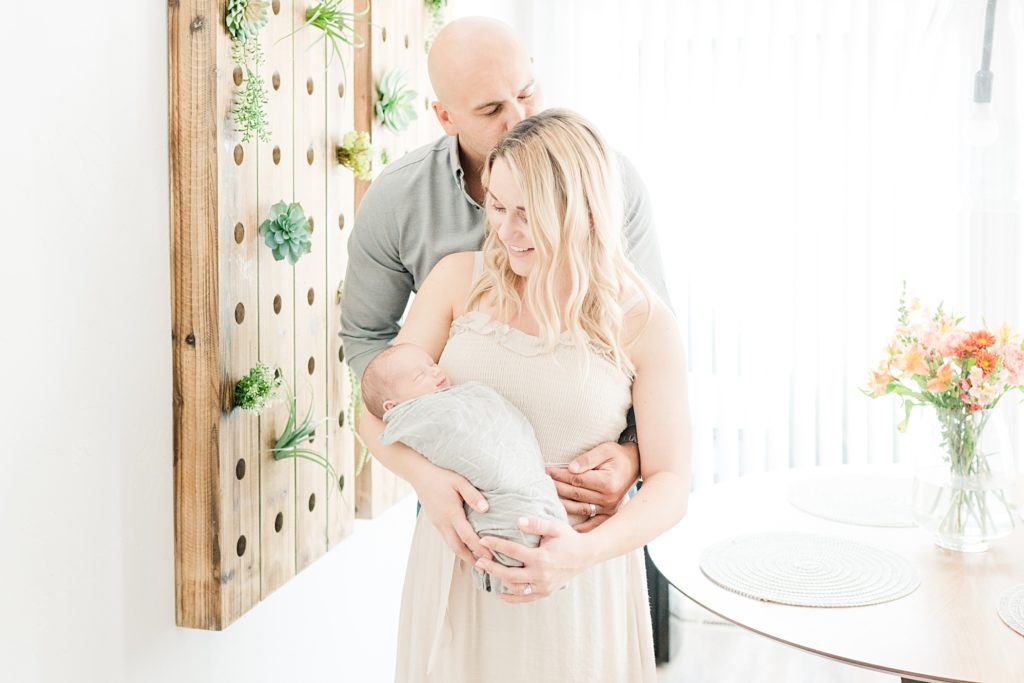 Los Gatos Light and Airy Newborn Photographer in Gender Neutral Nursery