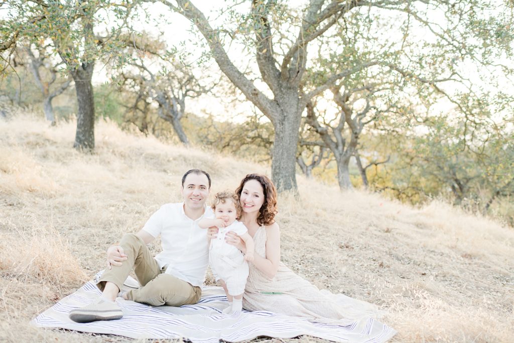 San Jose Outdoor family photoshoot with a baby