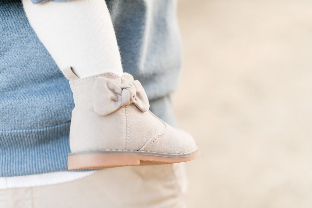 San Jose Fall family session white barn