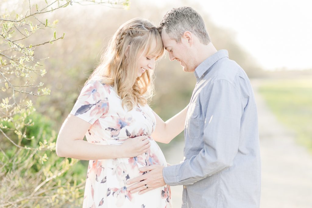 Santa Cruz Beach Maternity Photoshoot