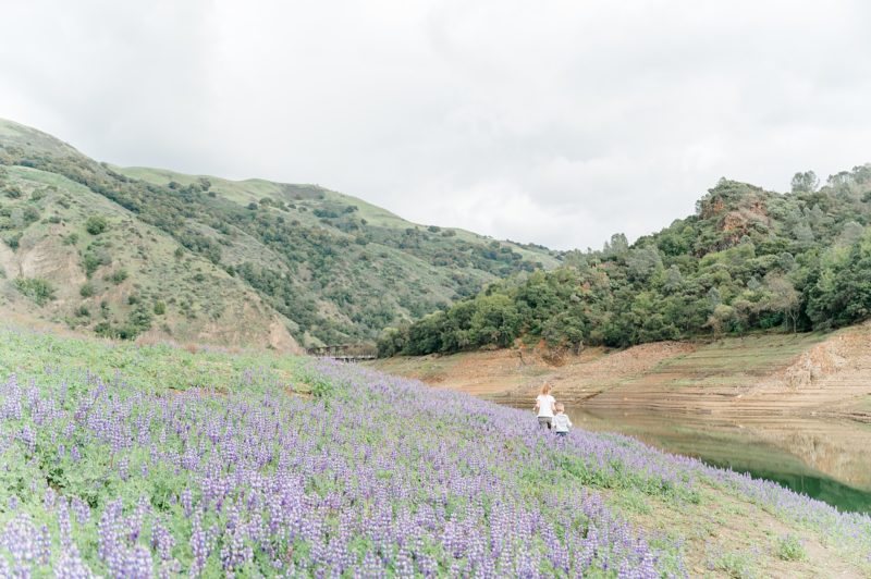 social distancing - hiking