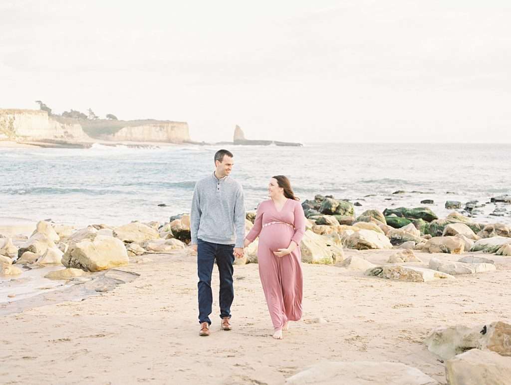 Santa Cruz Beach Maternity Photoshoot