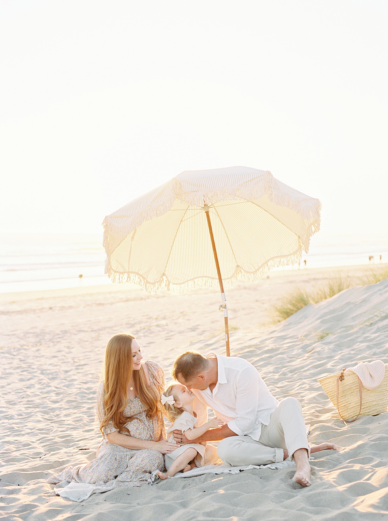 Bay Area beach family photoshoot